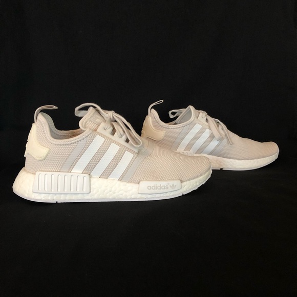 !!SOLD!! Women’s NMD R1 - Picture 2 of 6